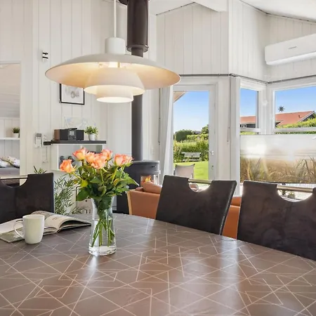 Holiday home Enida - 350m To The Inlet By Interhome