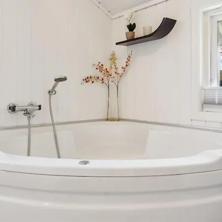 Enida - 350m To The Fjord By Interhome * Egernsund