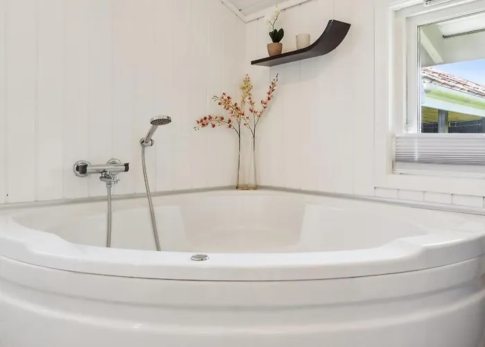 Enida - 350m To The Fjord By Interhome * Egernsund