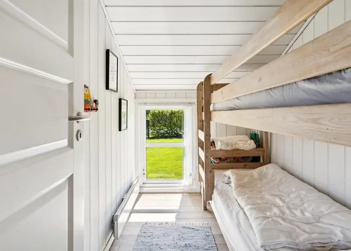 Holiday home Enida - 350m To The Fjord By Interhome *